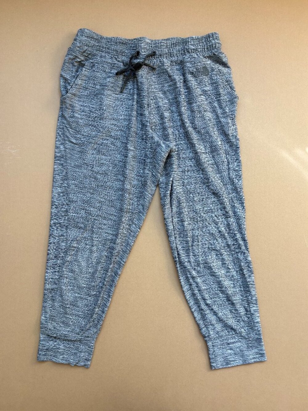 Women's North Face 3/4 joggers size Medium
